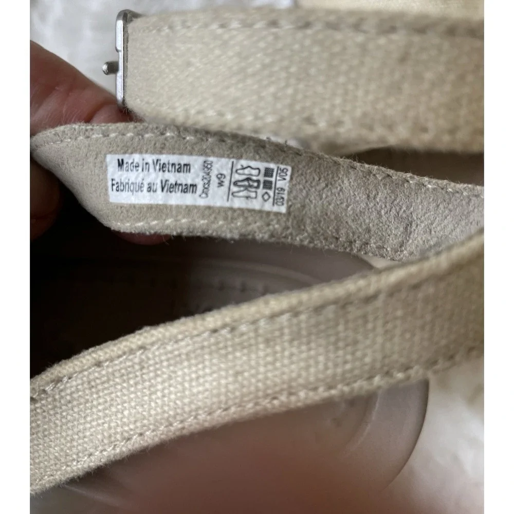 Crocs Leigh II Crossstrap Wedge Sandal Women's Size 9 Oatmeal/Mushroom